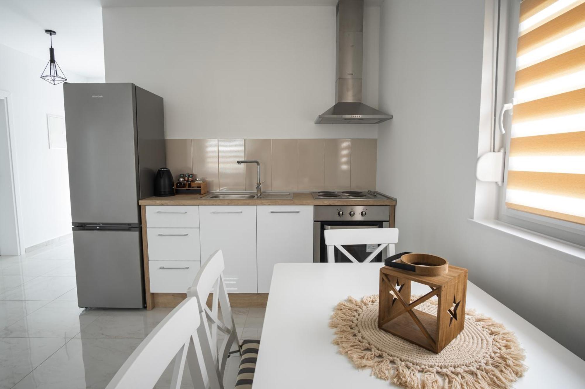 Natura Apartmani Ljubuski Bagian luar foto